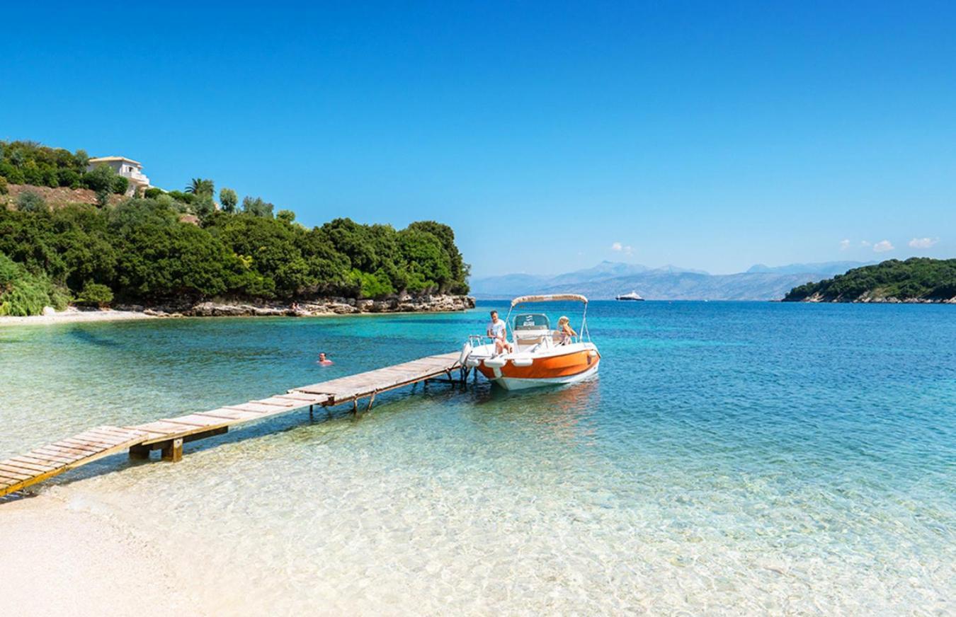 Bella Mare Hotel Kassiopi Exterior foto